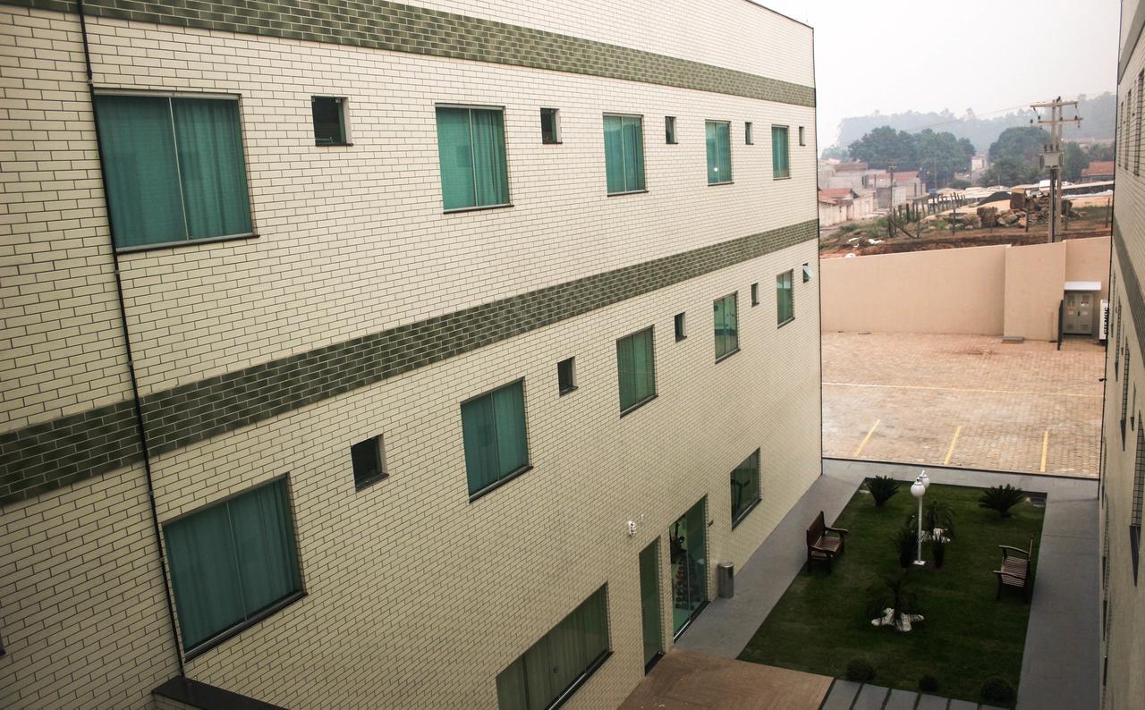 Vera Cruz Business Hotel Acailandia Exterior foto